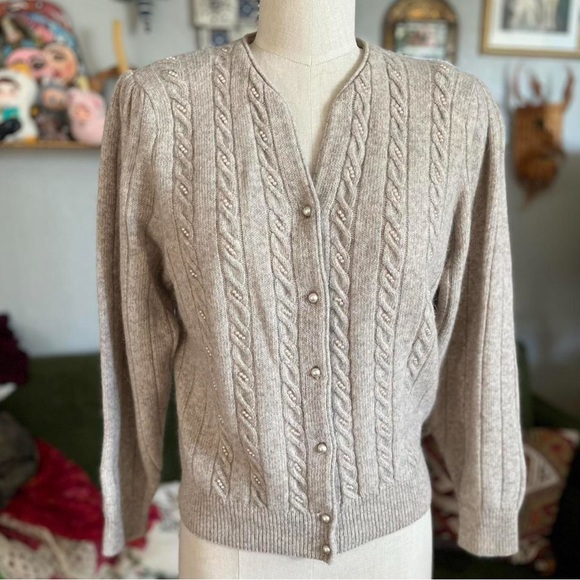 Sweaters - Vintage Beige Cable Knit Cardigan